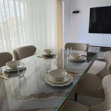 Luxury With Terrace *